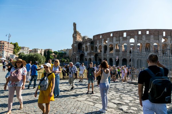 Carte des Meilleurs Sites pour le Camping Sauvage en Europe : Réglementations et Zones Autorisées